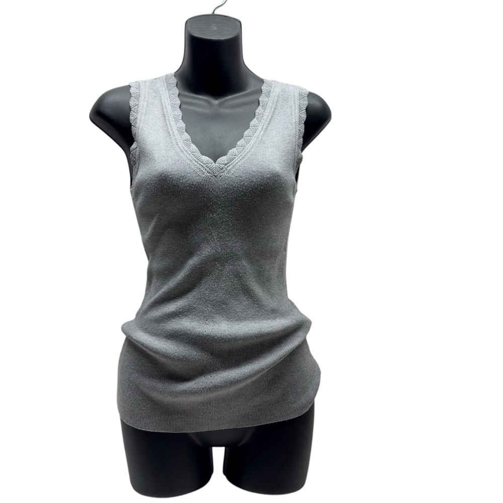Catherine Malandrino Grey Ribbed Knit Scalloped V-Neck Tank Top